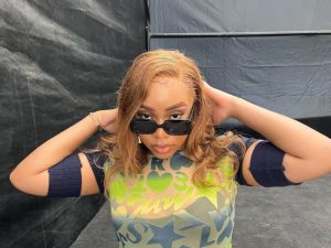 Read more about the article Fave’s “Riddim 5 EP” Surpasses 100 MILLION Streams on Spotify