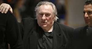 Read more about the article Actor Depardieu Tells France Sex Abuse Trial He Doesn’t ‘Grope’ Women
