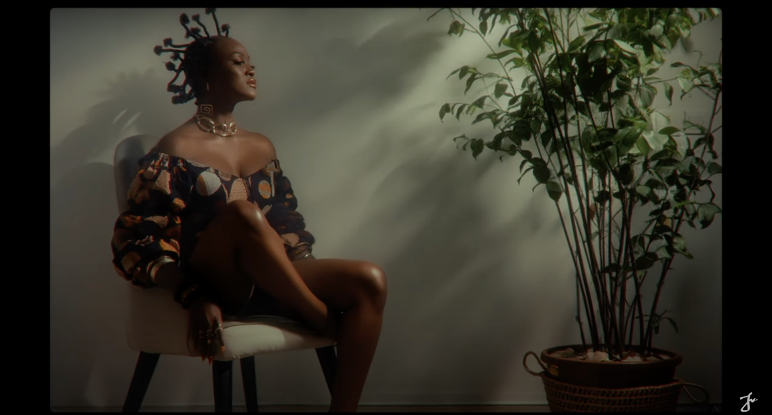 Read more about the article Eva Alordiah Is Back With The Visuals For “I LOOK GOOD”