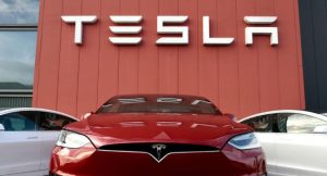 Read more about the article BMW, Volkswagen’s Electric Cars Outsell Tesla In Europe