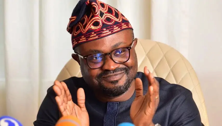 Read more about the article FG Declares Friday 18th And Monday 21st April Easter Public Holidays