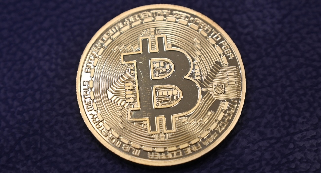 Read more about the article Tariff: Bitcoin Continues Decline To $77k
