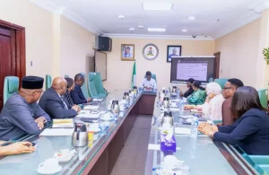 Read more about the article Crude Oil Sales In Naira Will Continue – FG
