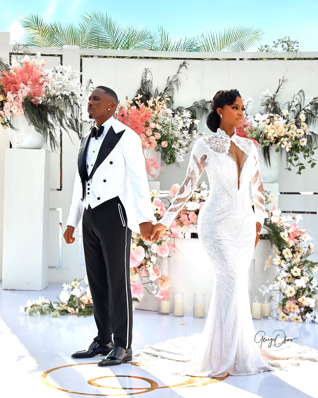 Read more about the article Priscilla Ojo In A Dreamy Gown & Juma Jux In Sharp Tux: Their White Wedding Looks Are Everything