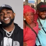 Davido’s Lookalike Causes Commotion In The Market As Traders Gather To Hug Him