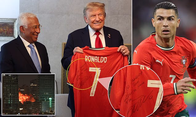 You are currently viewing Cristiano Ronaldo Gifts President Trump Signed Jersey With A “Special Message”