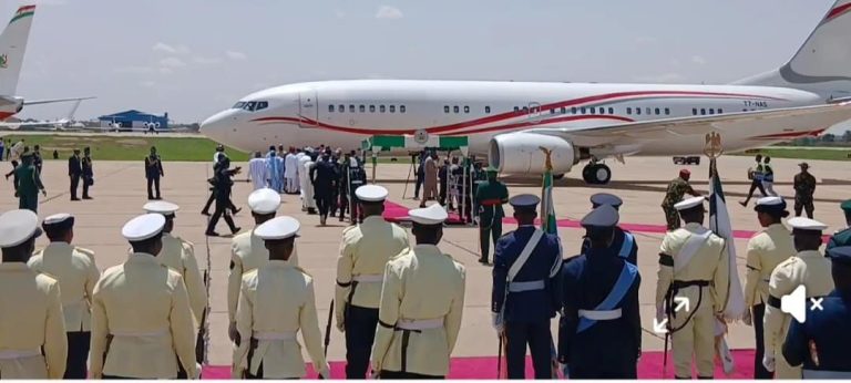 Read more about the article Tinubu Arrives Katsina For Buhari’s Burial