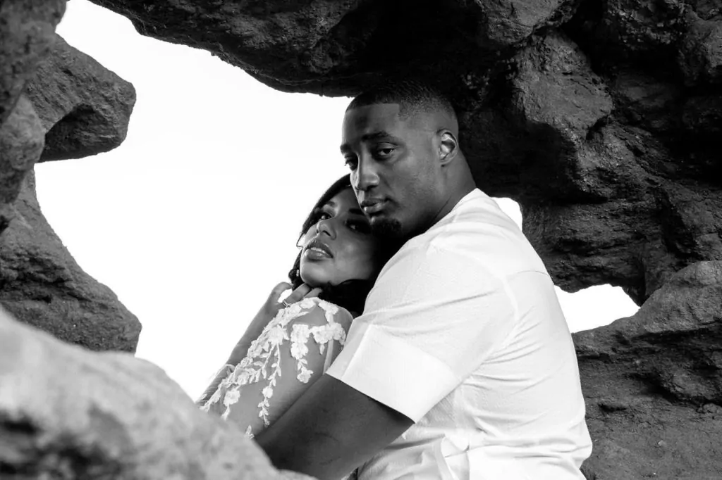 Read more about the article NFL Player Calvin Anderson And Wife Sheree Lanihun Anderson Chose Charity Over A Big Wedding