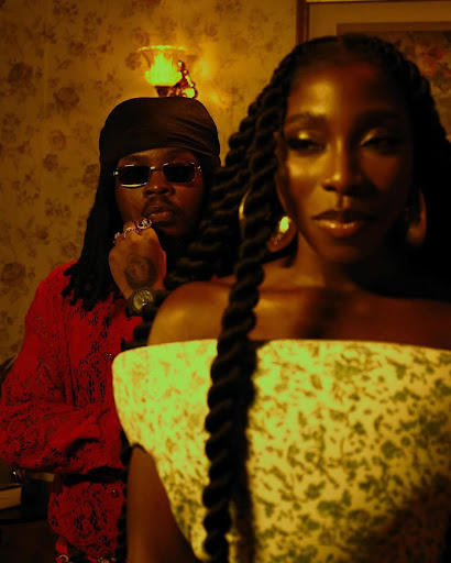 Read more about the article Luvaluvah Music Video In Motion – Olamide & Nissi On Set