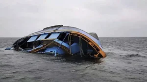 Read more about the article 13 Confirmed Dead As Boat Capsizes In Niger State