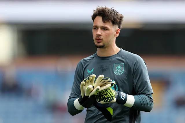 You are currently viewing Manchester City To Re-Sign James Trafford, Arsenal Set To Unveil Viktor Gyokeres