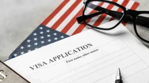 Read more about the article US Announces New $250 Visa Integrity Fee For Students, Workers, And Others