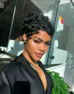 Read more about the article Teyana Taylor To Undergo Vocal Surgery