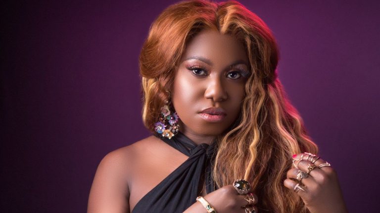 Read more about the article ‘I Can Never Get Over It’ – Niniola Speaks On Witnessing Father’s Assassination