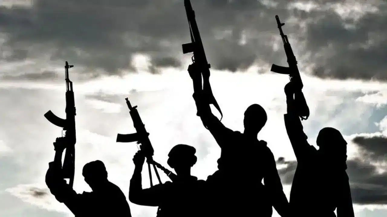 Read more about the article Gunmen Abduct Serving Corps Member In Benue