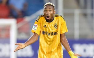 Read more about the article Nigerian Players Abroad: Barnsley To Kick Out Nwakali, Uche For Sale, Atalanta To Sanction Lookman, Others