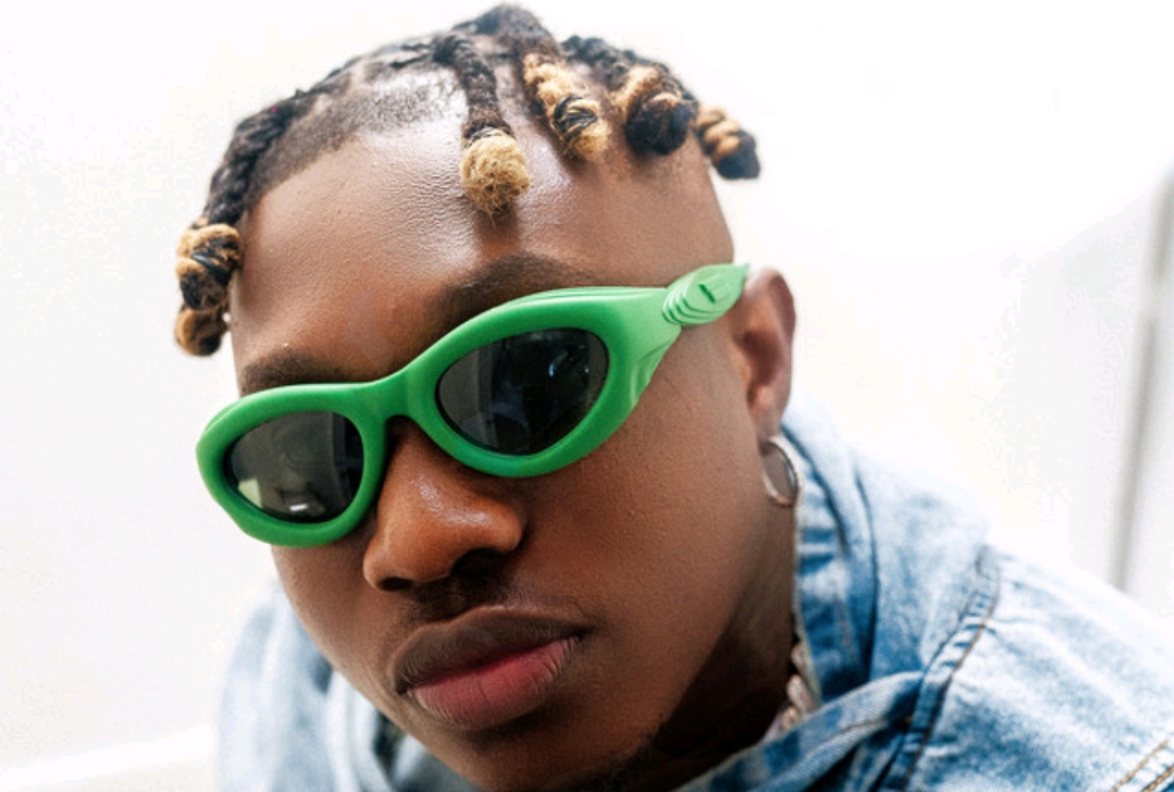 You are currently viewing Don’t Ignore Your Mental Health While Looking For Fame – Zlatan Advises Upcoming Artistes