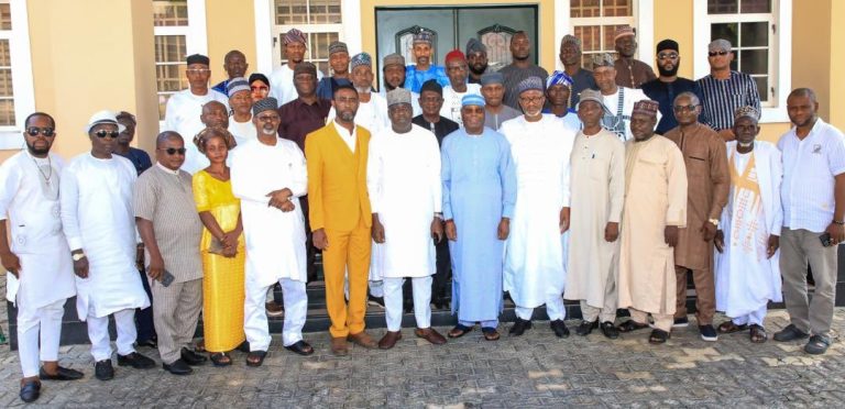 Read more about the article Atiku Hosts Ex-CPC Chairmen, Seeks Support Ahead Of 2027