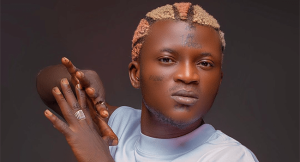 Read more about the article 2027: ‘Anybody Wey Give Me Money Na Who I Go Follow’ – Portable