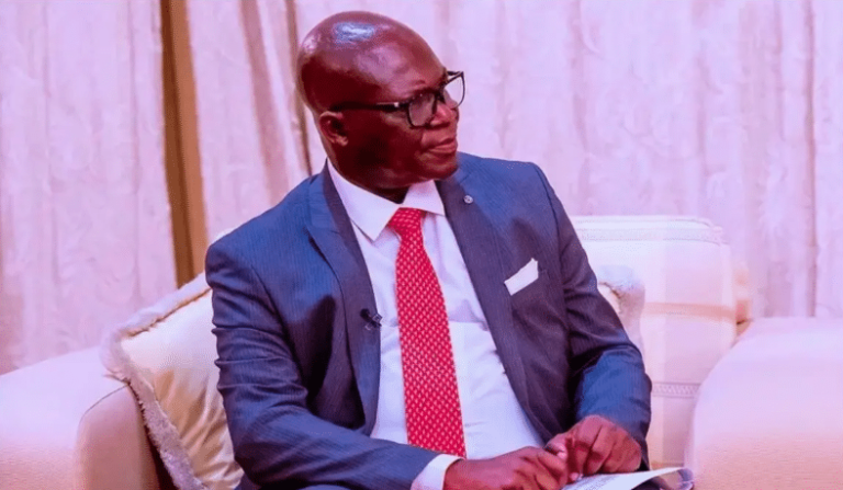 Read more about the article ‘Sensational Politics’ – Abati Carpets Melaye Over Statement On Tinubu Govt Borrowing From Opay, Moniepoint