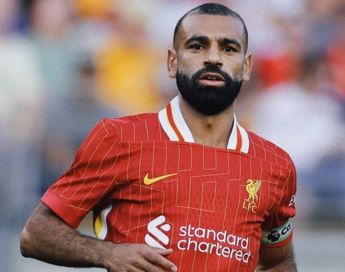 Read more about the article Salah Slams Liverpool Fan Account For Disrespecting Former Teammates
