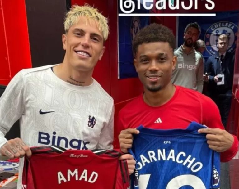 Read more about the article Amad Diallo Deletes All Instagram Posts As Photo With Garnacho Sparks Fans’ Fury