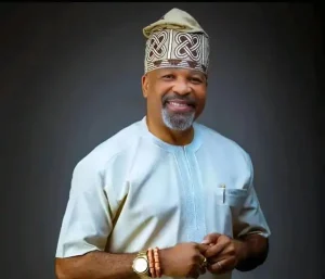 Read more about the article No Actress Bought Their G-Wagon With Acting Money – Yemi Solade