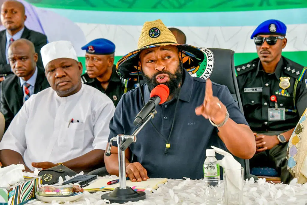 Read more about the article Insecurity: Defend Yourselves- Gov Bago Charges Niger Residents As He Vows Never To Negotiate With Bandits