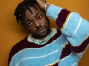 Read more about the article Lojay Confirms New Release Date For Debut Album XOXO With Star-Studded Features