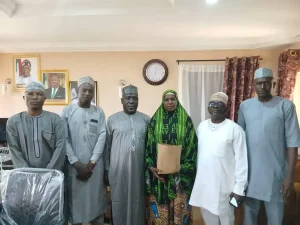 Read more about the article Plateau Governor Rewards pilgrim with N1m for returning missing $5,000 to owner in Saudi Arabia