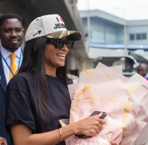 Read more about the article “Lagos Has Changed. No More Dirty Roads, Now I See Paved Streets – US Singer, Ciara