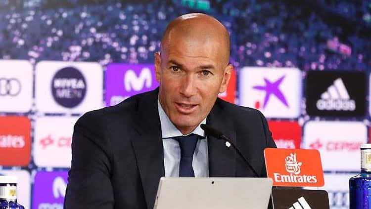 Read more about the article Zidane Tipped For Return At Real Madrid As Alonso Faces Make-or-Break Man City Test