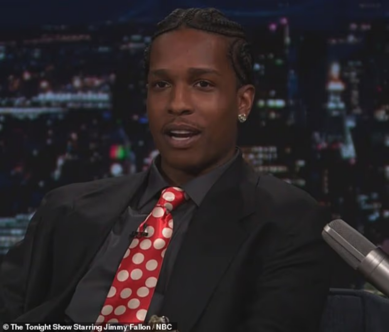Read more about the article Rapper, A$AP Rocky Recalls How He First Met Rihanna Outside A Nightclub In New York