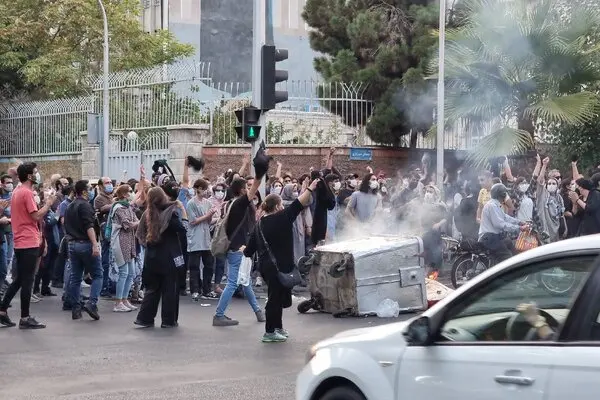 Read more about the article Several Killed As Protests Turn Deadly Across Iran